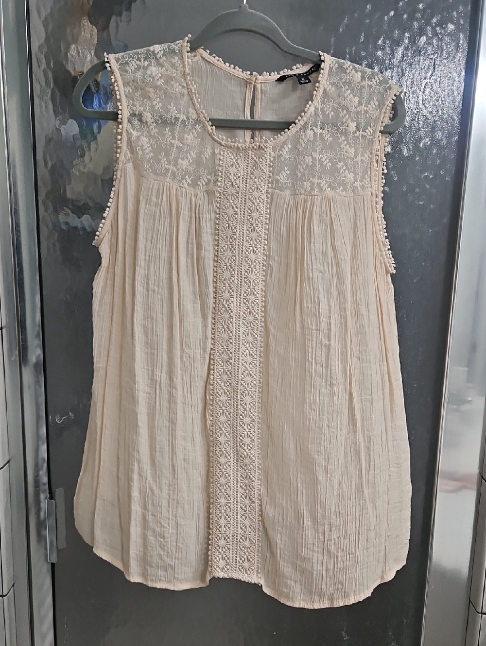 Zac & Rachel Pale Peach Lace Yoke Sleeveless Camisole